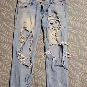 Ripped distressed light  jeans ditto